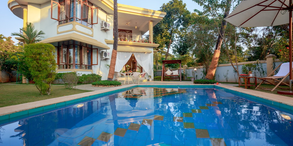 Thailand Villa Lyon Age